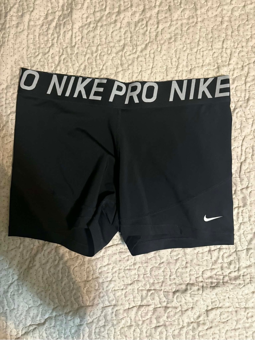 Nike High-Waist Black Pro Athletic Shorts with Logo Waistband